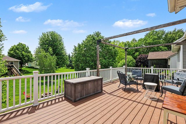 4684 Stonewood Court, Hudsonville, MI 49426