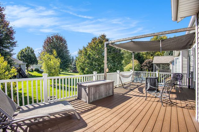 4684 Stonewood Court, Hudsonville, MI 49426