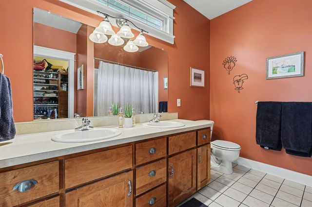 4684 Stonewood Court, Hudsonville, MI 49426