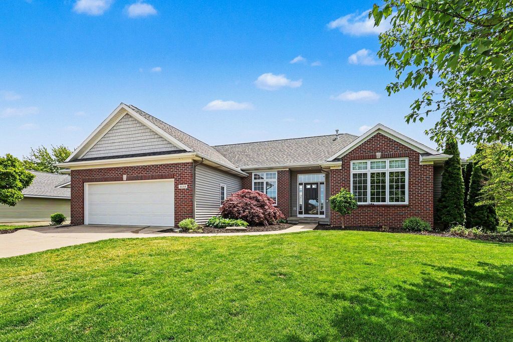 4684 Stonewood Court, Hudsonville, MI 49426