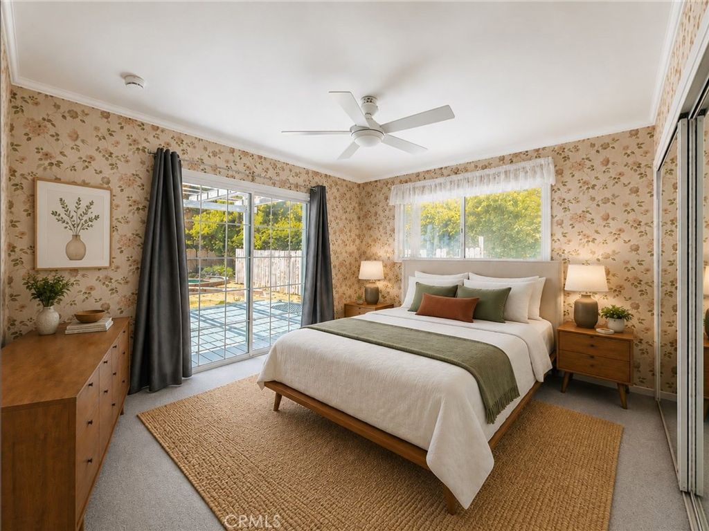 Image 42 of property listing at 8809 Oak Park Avenue, Sherwood Forest, CA 91325