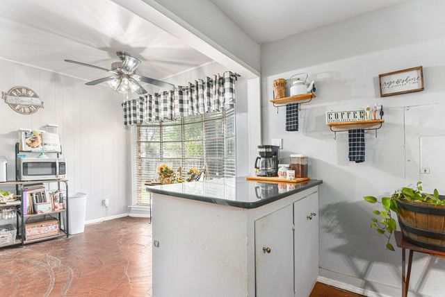 6608 Swanee Court, Watauga, TX 76148