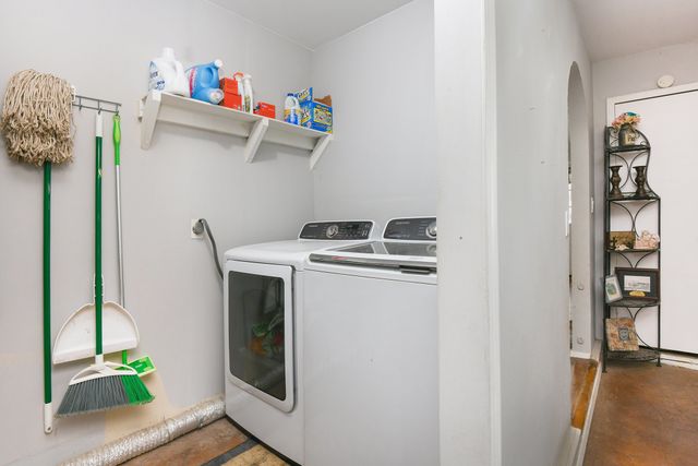 6608 Swanee Court, Watauga, TX 76148