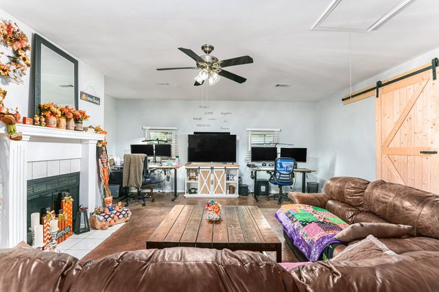 6608 Swanee Court, Watauga, TX 76148