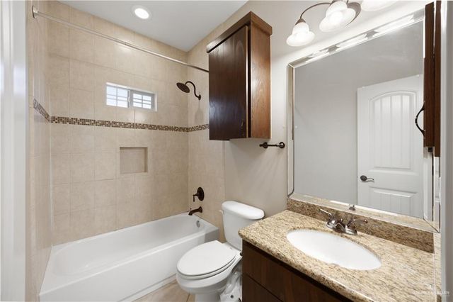 1807 S Villa Real Drive, Pharr, TX 78577