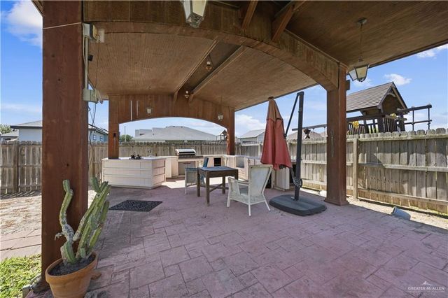 1807 S Villa Real Drive, Pharr, TX 78577