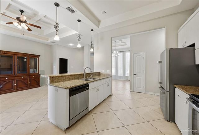 1807 S Villa Real Drive, Pharr, TX 78577