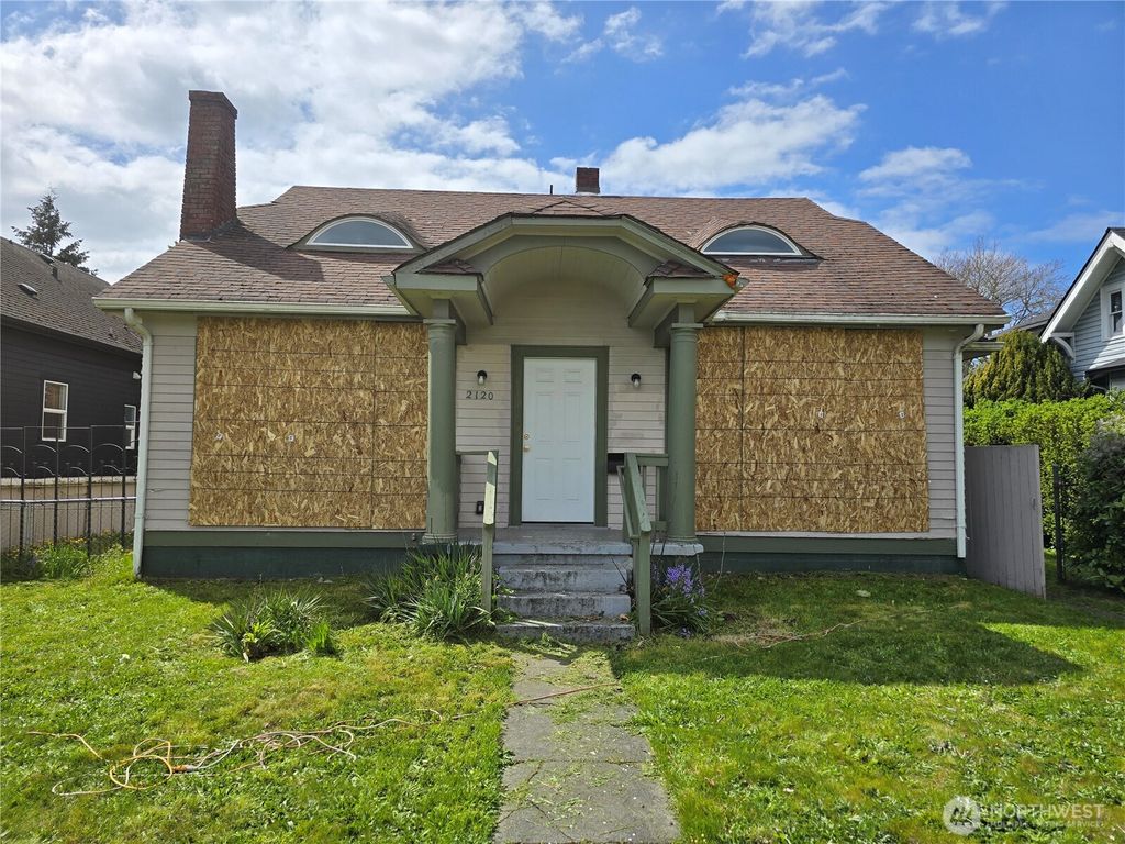 2120 S J Street, Tacoma, WA 98405