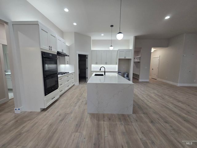 1577 Tule Dr., Twin Falls, ID 83301