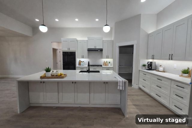 1577 Tule Dr., Twin Falls, ID 83301