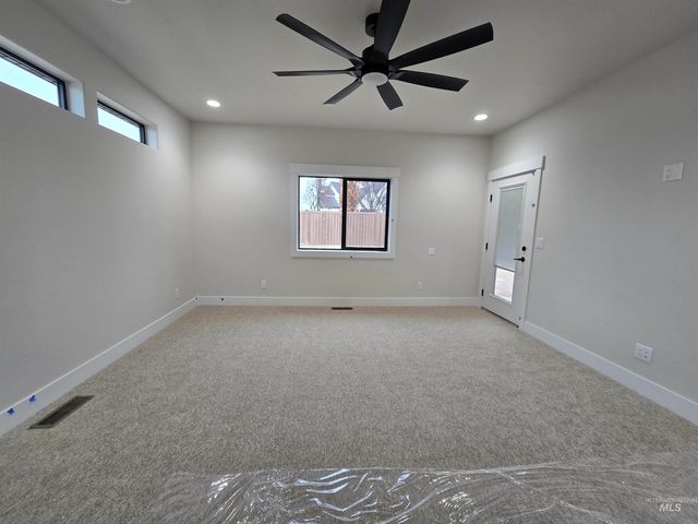 1577 Tule Dr., Twin Falls, ID 83301