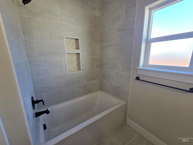 1577 Tule Dr., Twin Falls, ID 83301