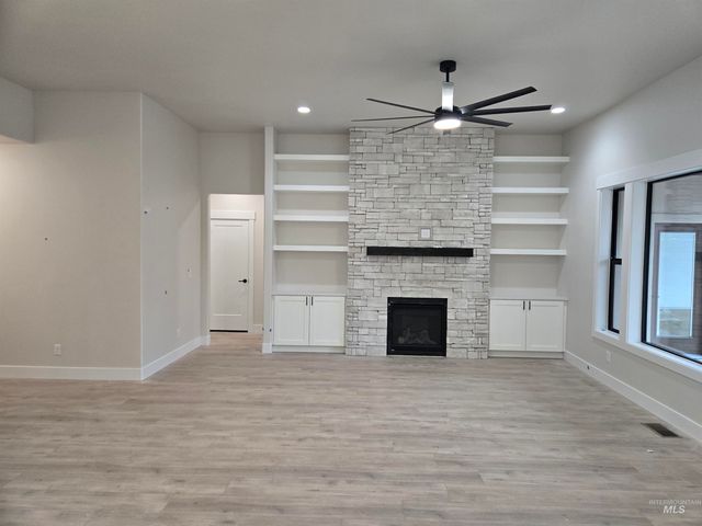 1577 Tule Dr., Twin Falls, ID 83301