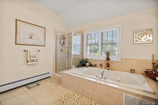 20 Millennium Court, Bohemia, NY 11716