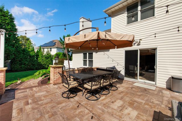 20 Millennium Court, Bohemia, NY 11716