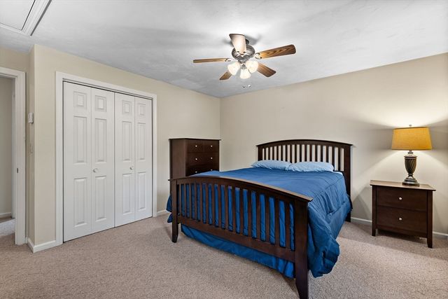 284 Chestnut St B, North Attleboro, MA 02760