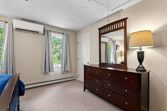 284 Chestnut St B, North Attleboro, MA 02760