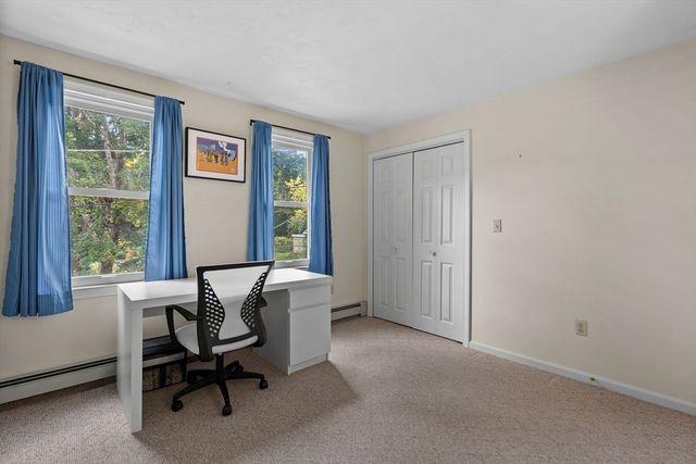 284 Chestnut St B, North Attleboro, MA 02760