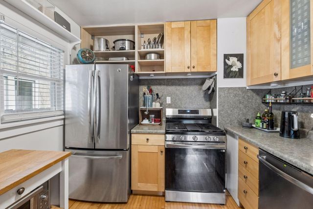 358 Cretin Avenue S, Saint Paul, MN 55105