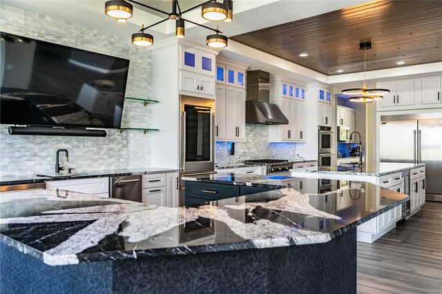 5845 BAHIA WAY S. WAY W, St Pete Beach, FL 33706