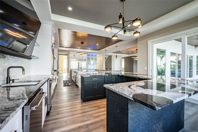 5845 BAHIA WAY S. WAY W, St Pete Beach, FL 33706