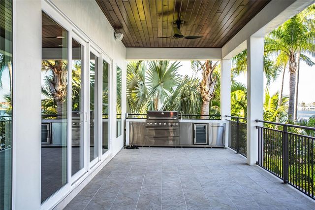 5845 BAHIA WAY S. WAY W, St Pete Beach, FL 33706