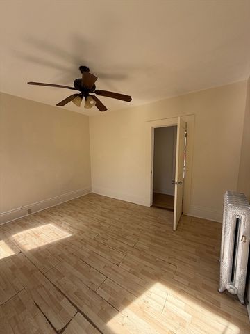 10-12 Maple Street 6, Waltham, MA 02453