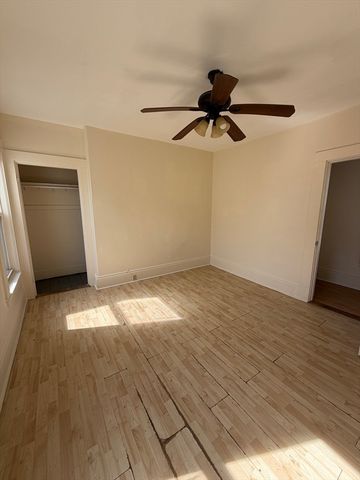 10-12 Maple Street 6, Waltham, MA 02453