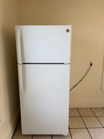 10-12 Maple Street 6, Waltham, MA 02453