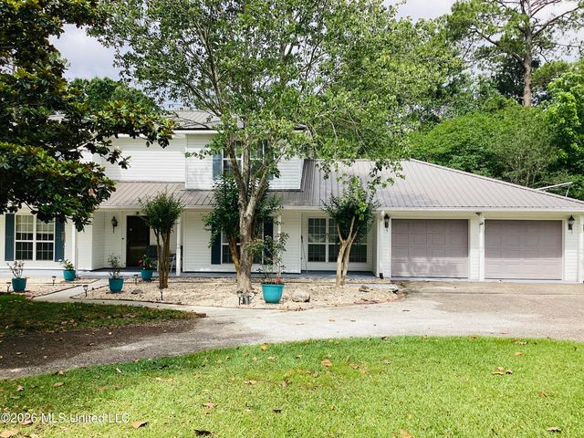 13031 Sullivan Lane, Gulfport, MS 39503