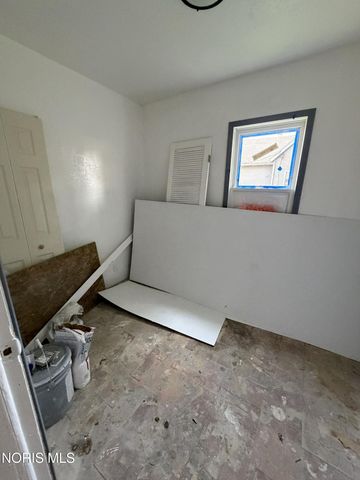 1214 Yates Street, Toledo, OH 43608