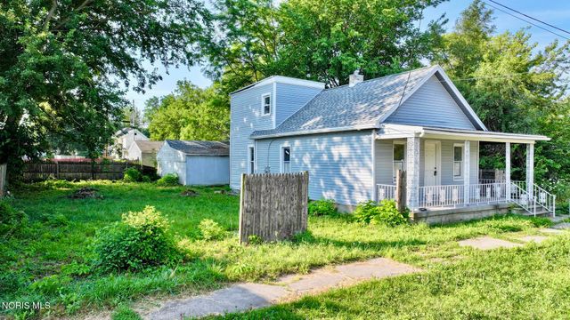 1214 Yates Street, Toledo, OH 43608