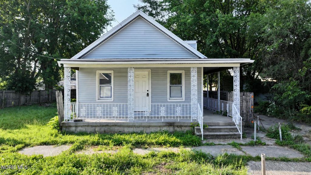 1214 Yates Street, Toledo, OH 43608