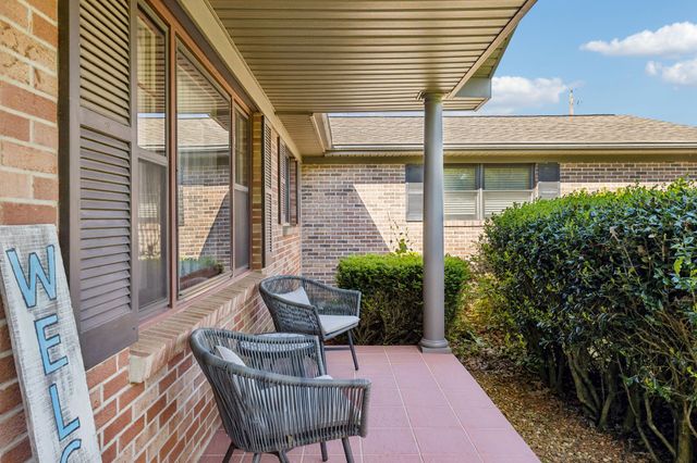 205 Houghton Dr, Winchester, TN 37398