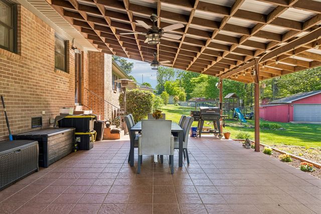 205 Houghton Dr, Winchester, TN 37398