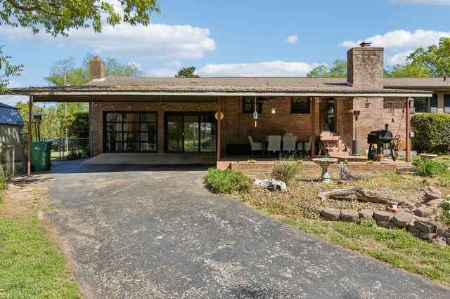 205 Houghton Dr, Winchester, TN 37398