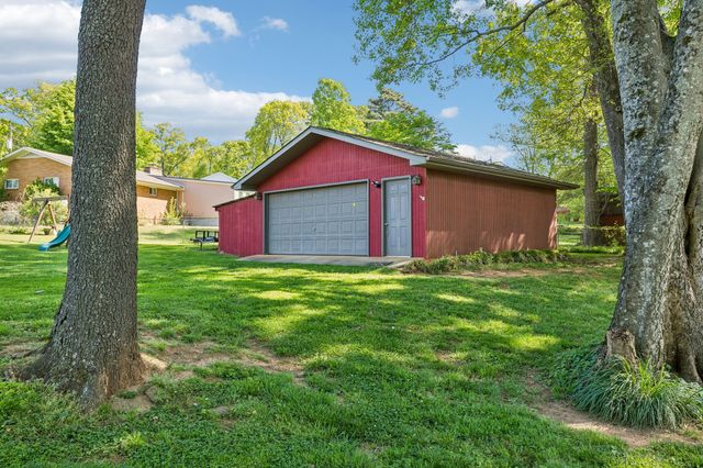 205 Houghton Dr, Winchester, TN 37398
