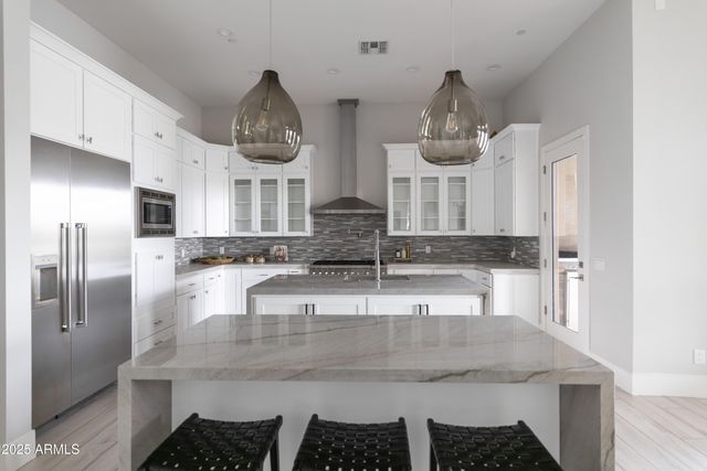 8709 E VILLA CASSANDRA Drive, Scottsdale, AZ 85266