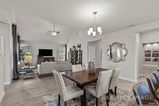 424 Jills Path, Seguin, TX 78155