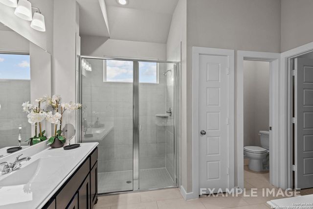 424 Jills Path, Seguin, TX 78155