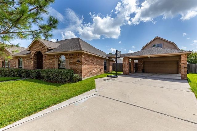 3405 Kleberg Court, Pearland, TX 77584