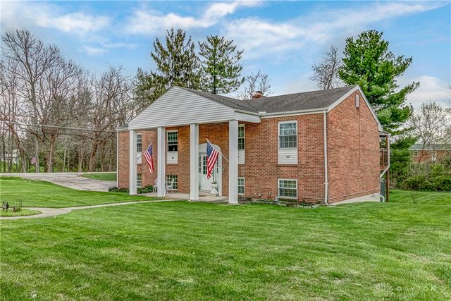 1119 Lee Ann Drive, Xenia, OH 45385