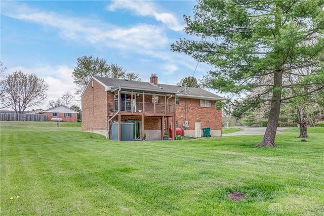 1119 Lee Ann Drive, Xenia, OH 45385