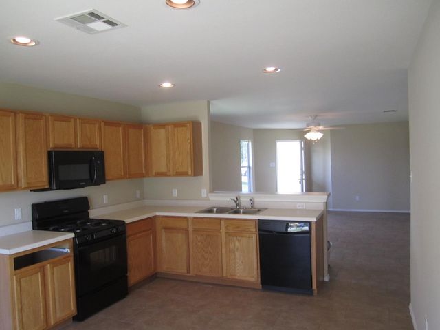 13124 Maidenhair TRL, Elgin, TX 78621