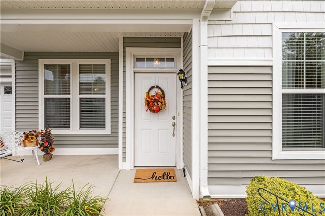 12157 Magnolia Bluff Ct, Chester, VA 23831