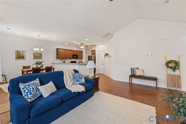 12157 Magnolia Bluff Ct, Chester, VA 23831