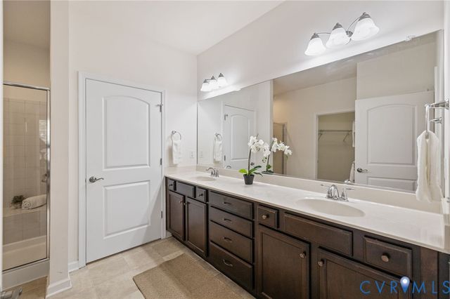 12157 Magnolia Bluff Ct, Chester, VA 23831