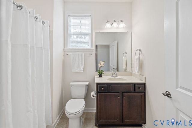 12157 Magnolia Bluff Ct, Chester, VA 23831