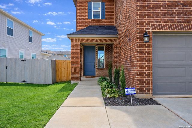 511 Dakota Crk, New Braunfels, TX 78130