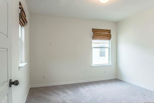 511 Dakota Crk, New Braunfels, TX 78130